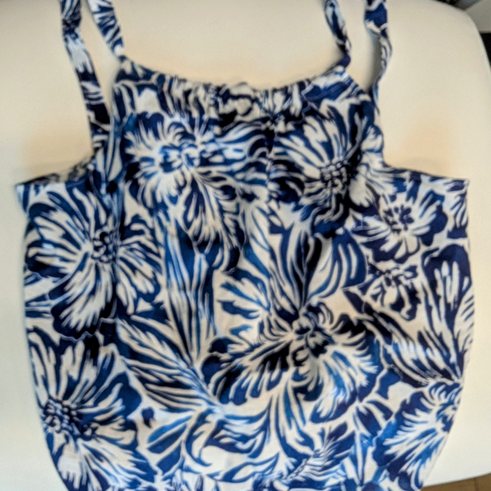 Banana Republic Blue and White Floral Tank Top - Picture 3 of 7
